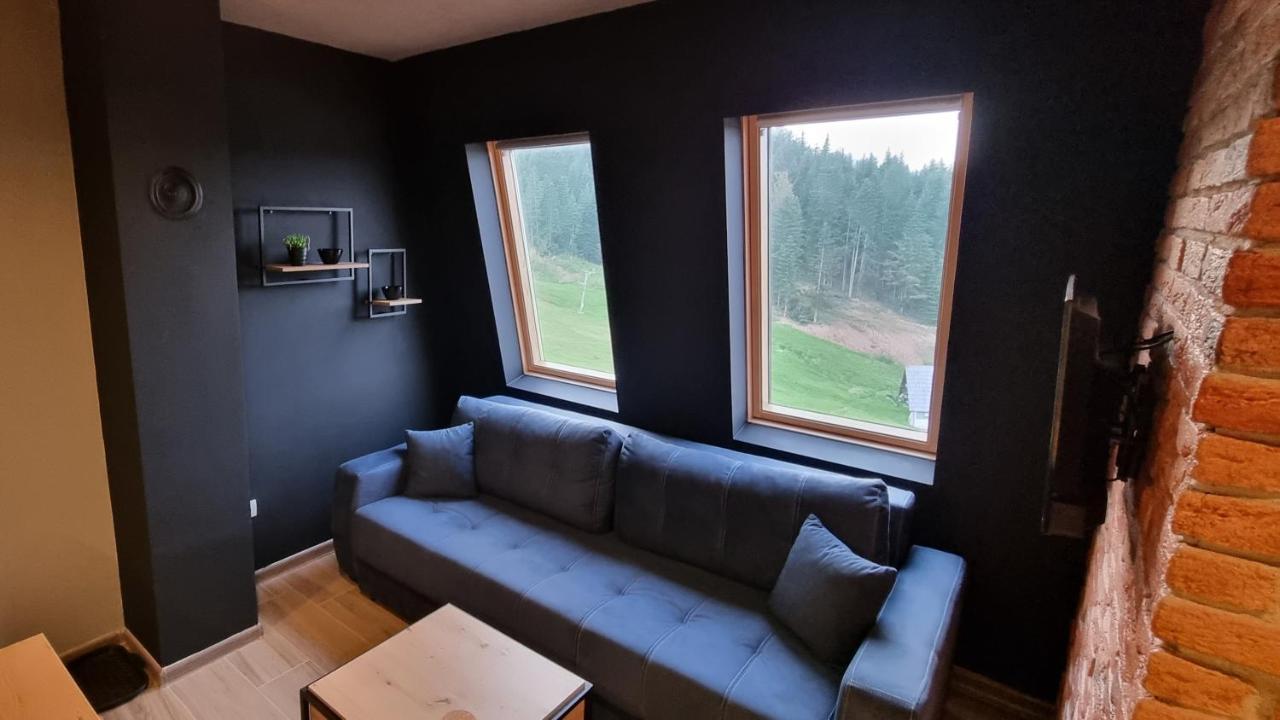 Apartman Winter Пале Екстериор снимка